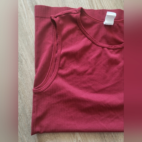 Zyia Brick Parallel Tank - Picture 3 of 4